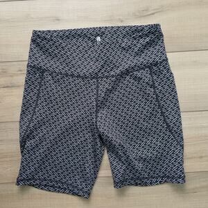 Ideology Bike Shorts Black/White Geometric UPF 50+ Stretch Shorts Women Sz L NWT